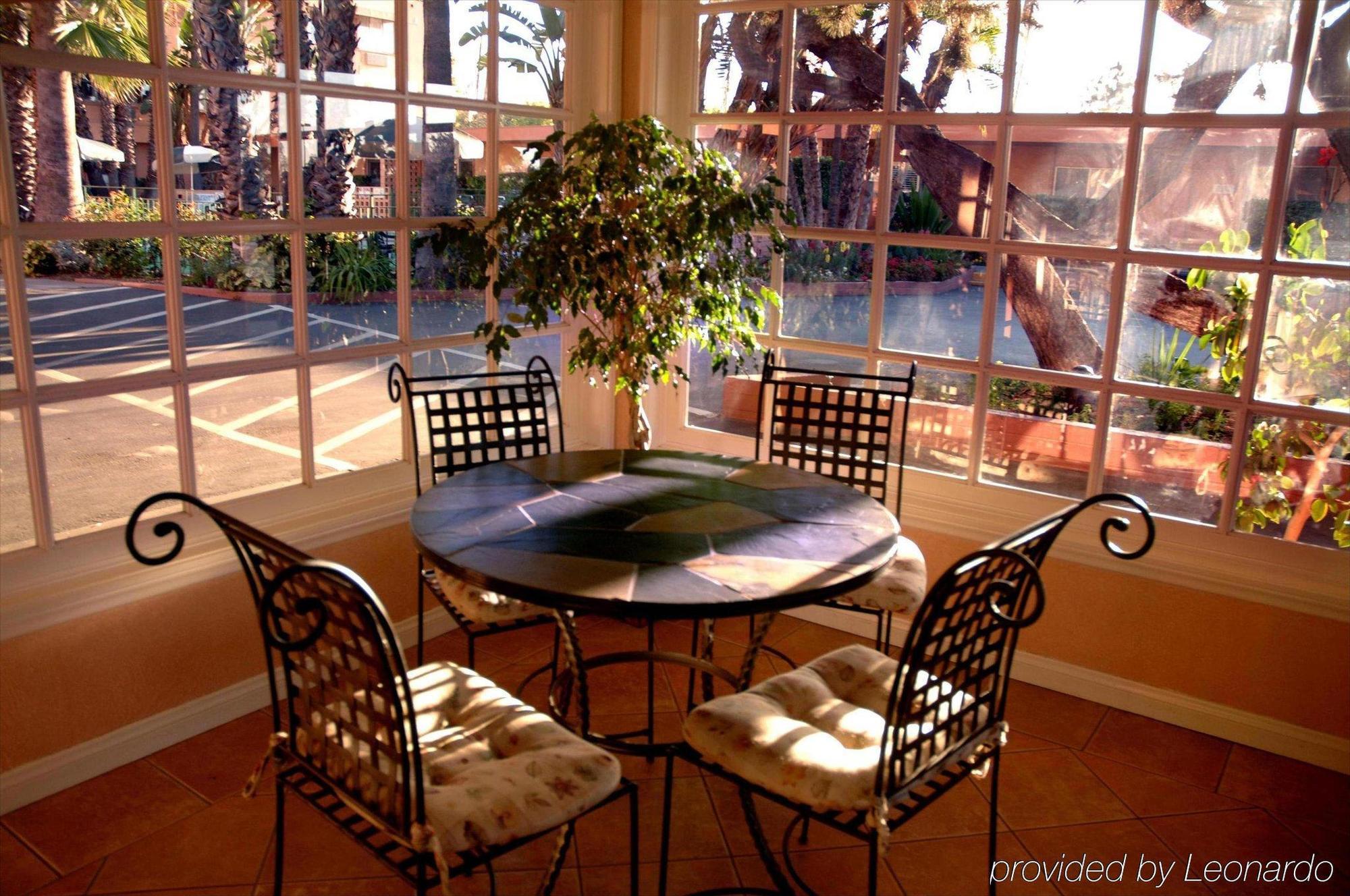 Saga Motor Hotel Pasadena