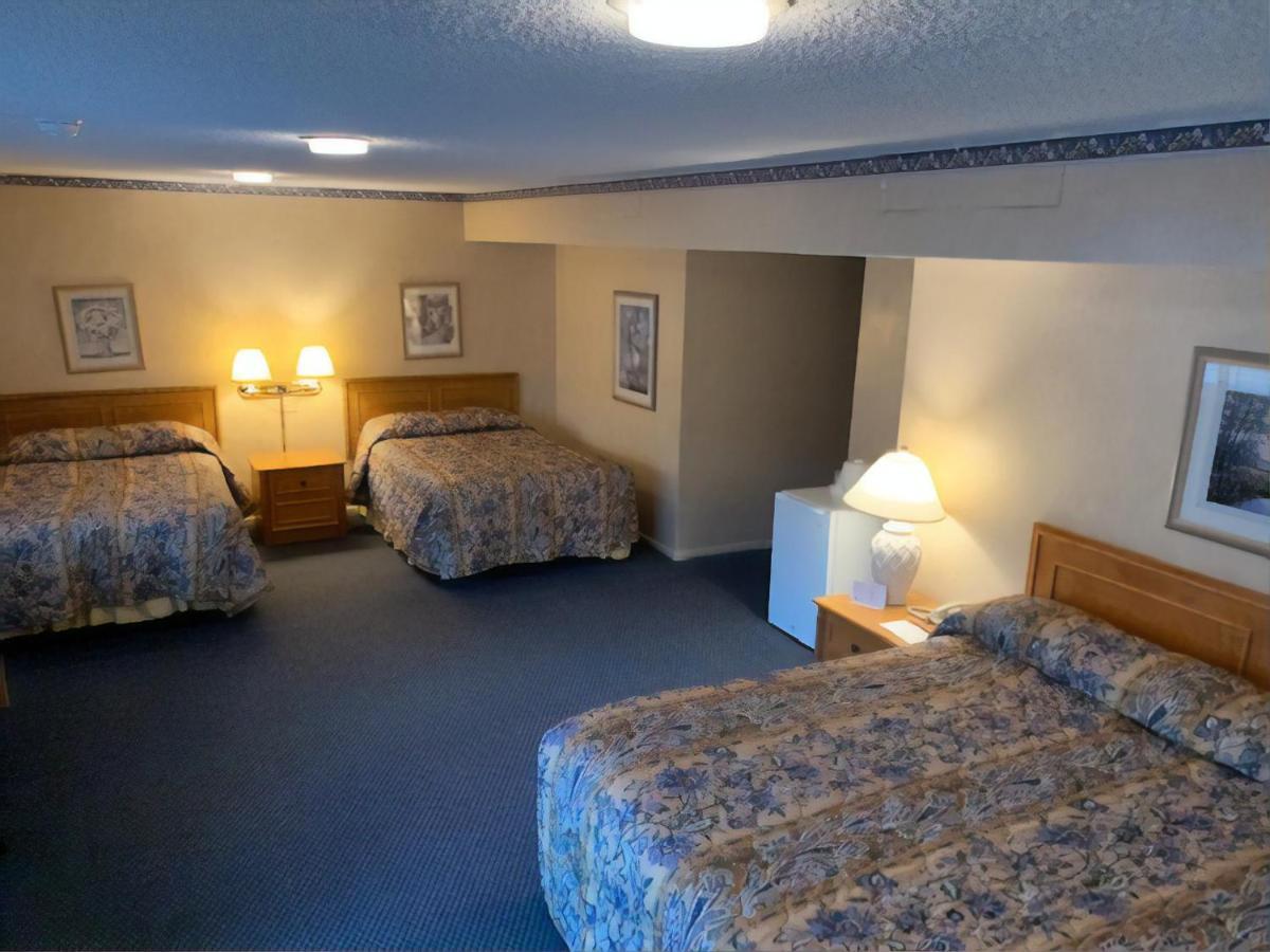 Hotel Saga Motor Pasadena