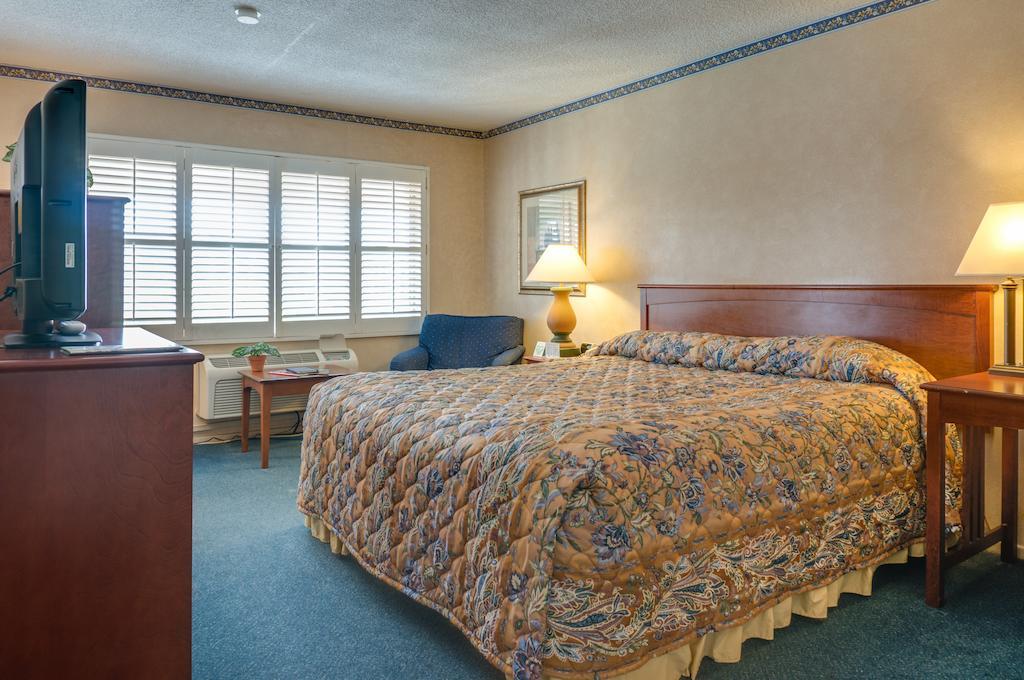 Hotel Saga Motor Pasadena