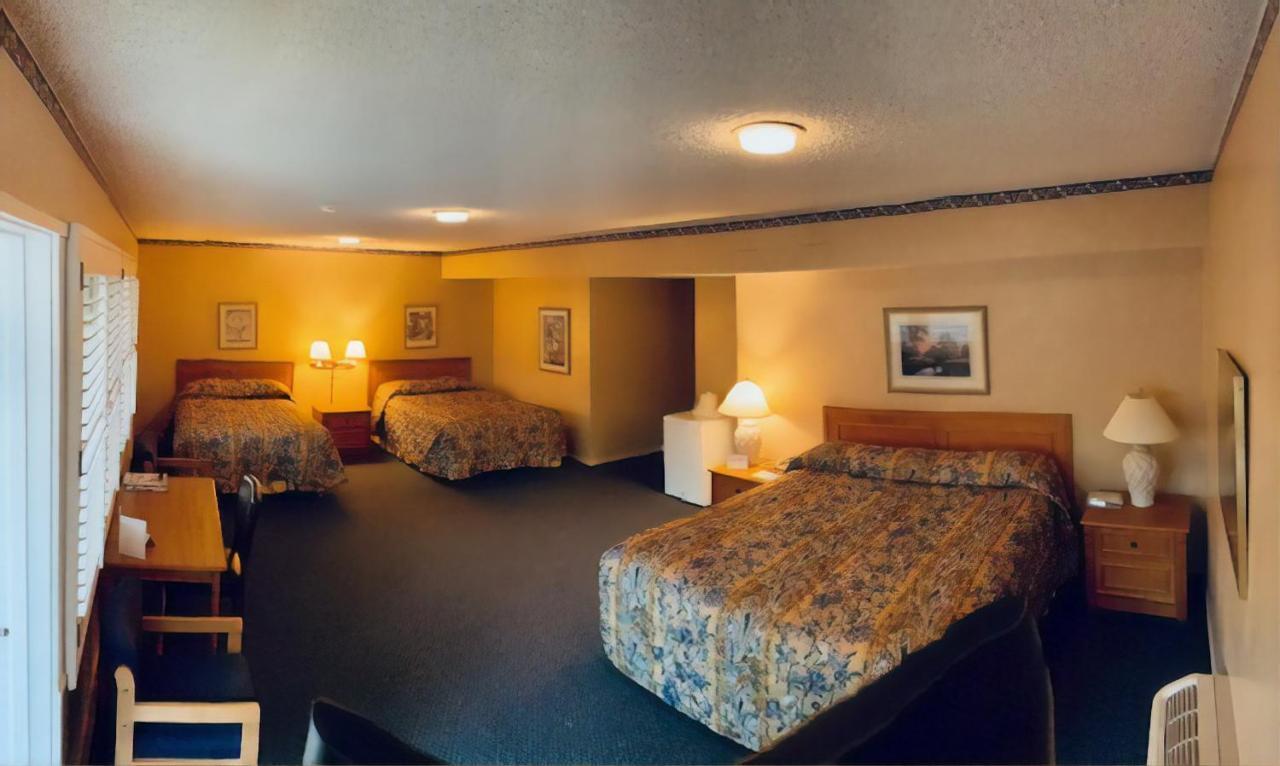 Saga Motor Hotel Pasadena